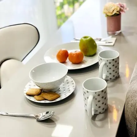 Apartamento Nuevo!! Lujo&confort. Parking Sevilla